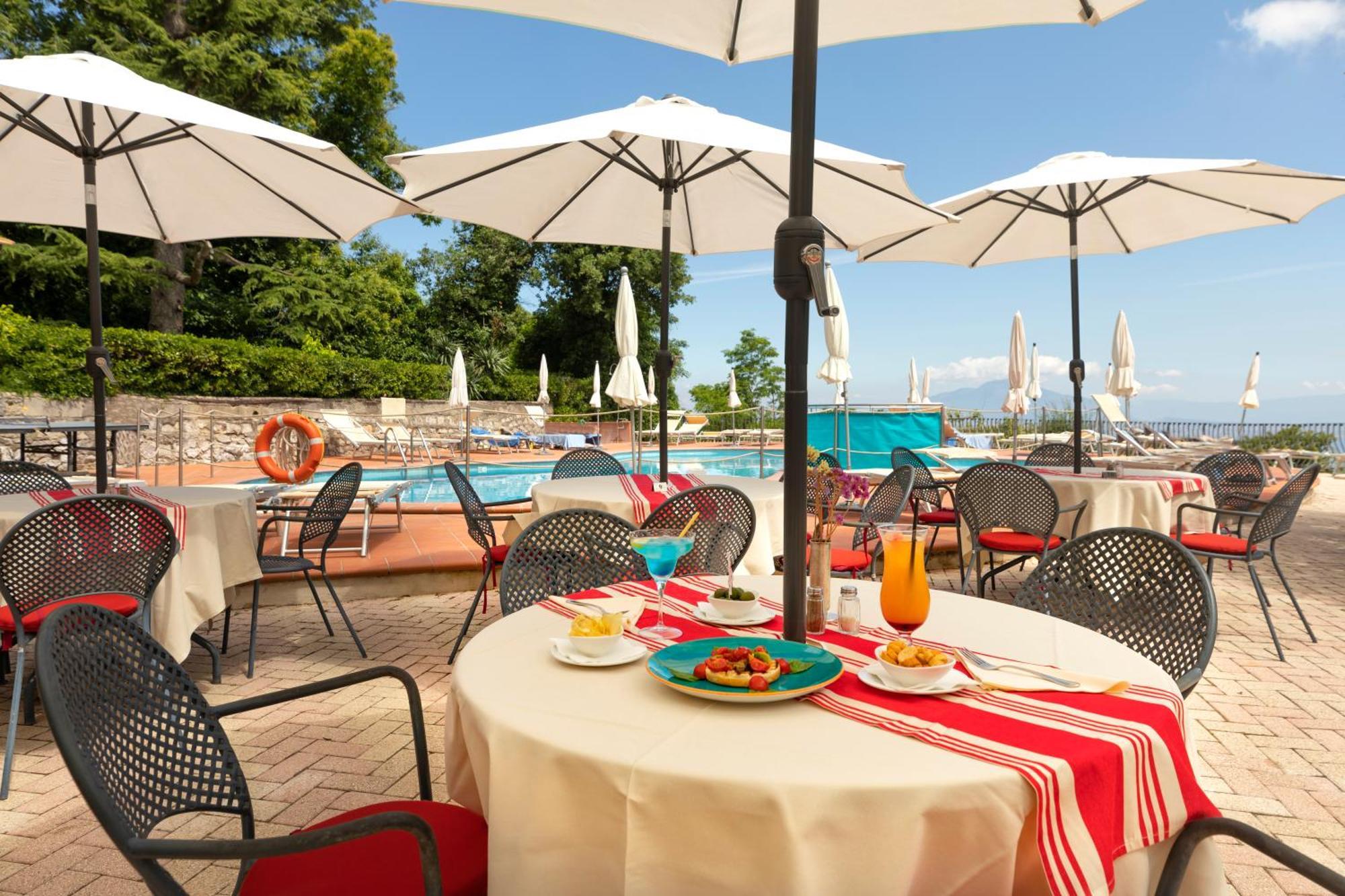 Grand Hermitage Hotel 4*