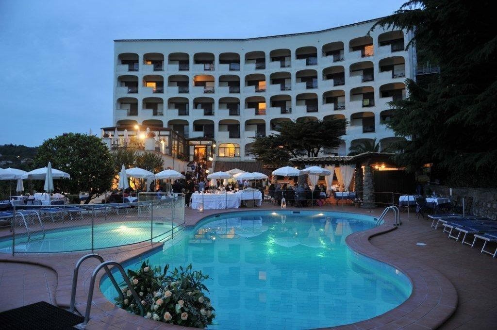 Grand Hermitage 4* SantʼAgata sui Due Golfi